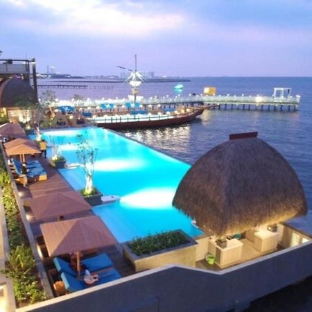 Putri Duyung Ancol Hotel Jakarta Buitenkant foto