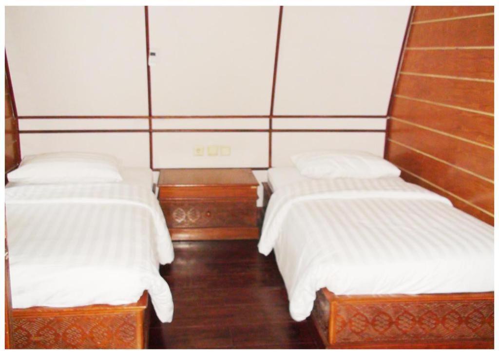 Putri Duyung Ancol Hotel Jakarta Buitenkant foto
